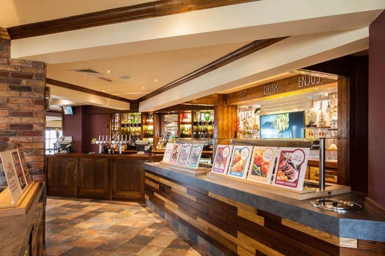 Premier Inn Barrow In Furness Экстерьер фото