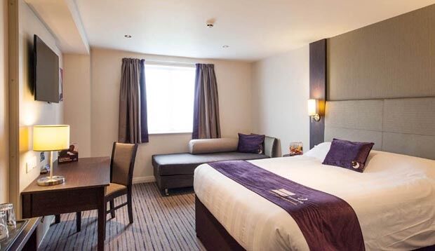 Premier Inn Barrow In Furness Экстерьер фото